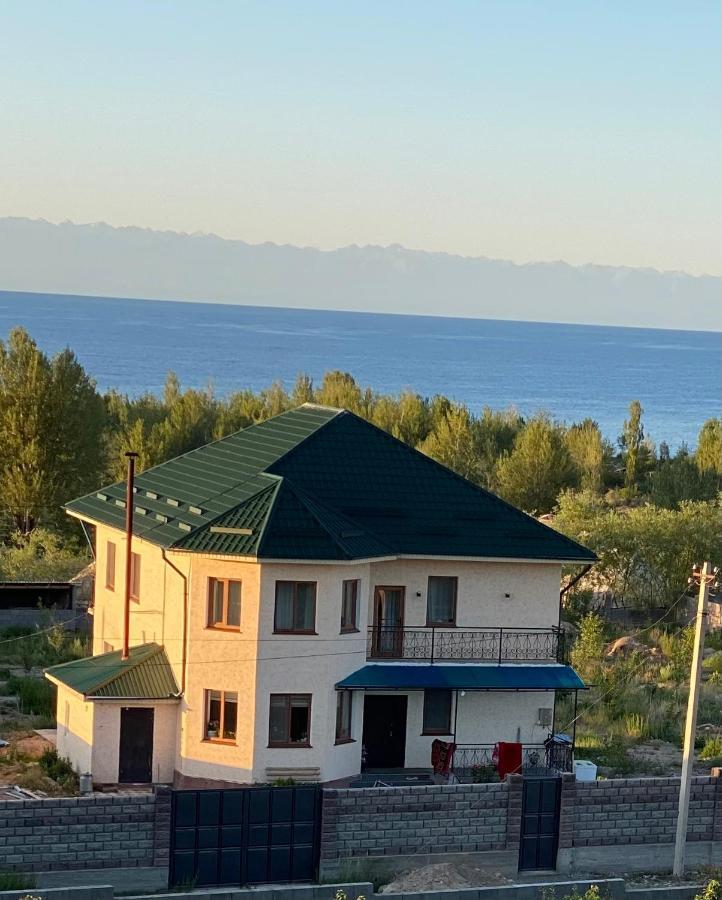 ホテル Maksat House Tossor エクステリア 写真