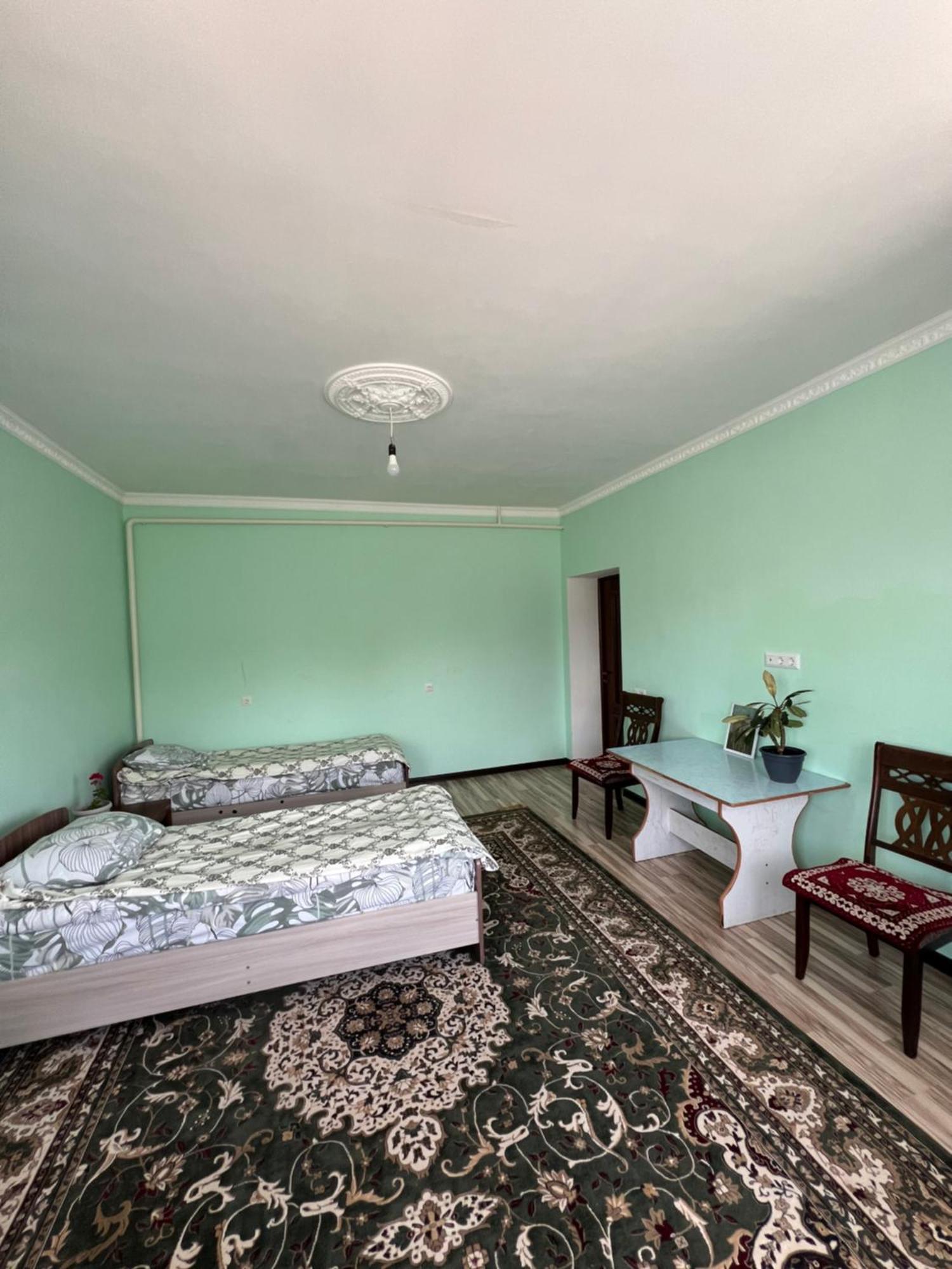 ホテル Maksat House Tossor エクステリア 写真